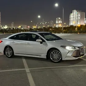 Toyota Avalon 2019