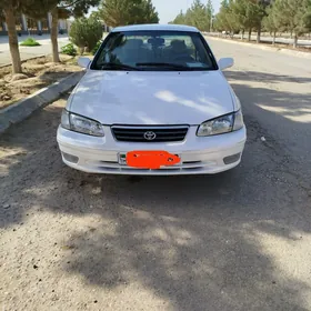 Toyota Camry 1999