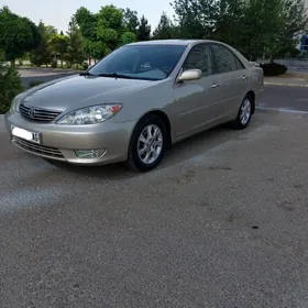 Toyota Camry 2005