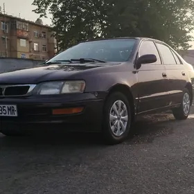 Toyota Corona 1992