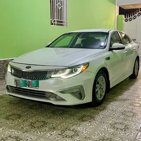 Kia Optima 2019