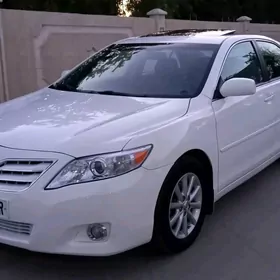 Toyota Camry 2011