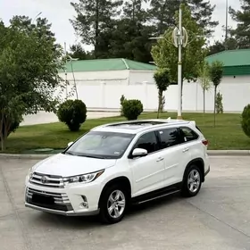 Toyota Highlander 2018