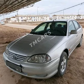 Toyota Avensis 2002