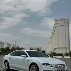 Audi A7 2011