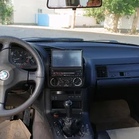 BMW 325 1992