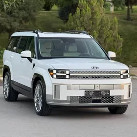 Hyundai Santa Fe 2025