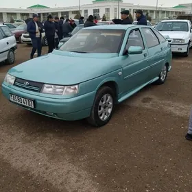 Lada VAZ-2112 2002