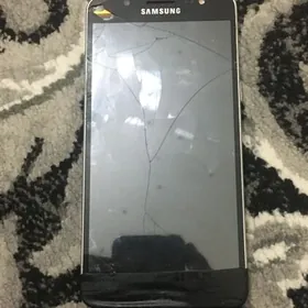 galaxy j5 16