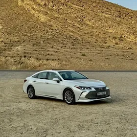 Toyota Avalon 2019