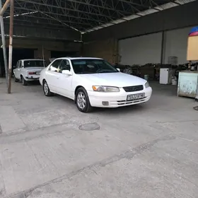 Toyota Camry 1997