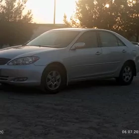 Toyota Camry 2003