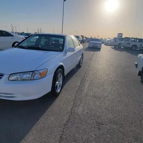 Toyota Camry 2001