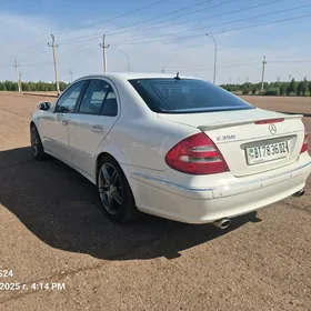 Mercedes-Benz E350 2005