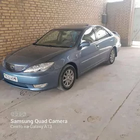Toyota Camry 2005