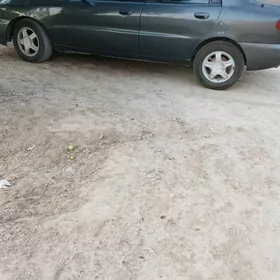 Daewoo Lanos 2000