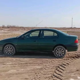 Toyota Avensis 2000