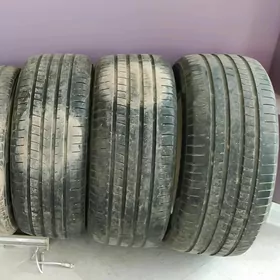 teker 225.60.R17