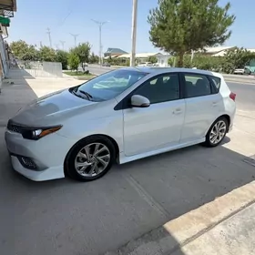Toyota Corolla iM 2017