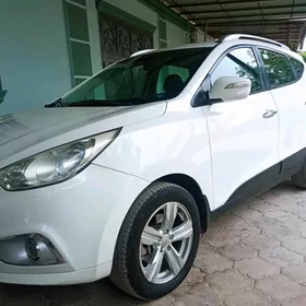 Hyundai Tucson 2011