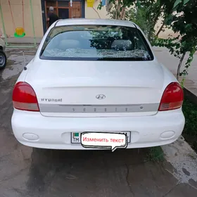 Hyundai Sonata 1999