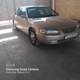 Toyota Camry 1998