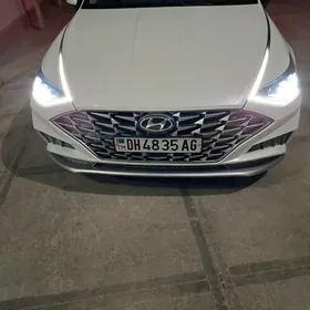 Hyundai Sonata 2021