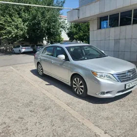 Toyota Avalon 2012