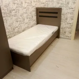Spalny krowat mebel 1 adamlyk