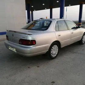 Toyota Camry 1995