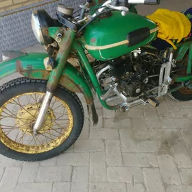 Ural 5557 2005