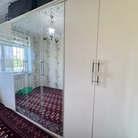 шкаф/şkaf