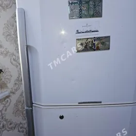 HITACHI holidilnik
