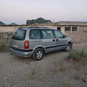 Opel Sintra 1999