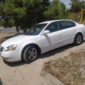 Nissan Altima 2002