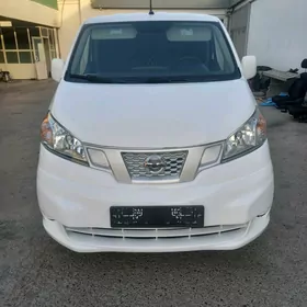 Nissan NV200 2021