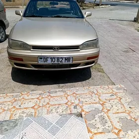 Toyota Camry 1993