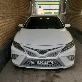 Toyota Camry 2020