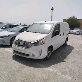 Nissan NV200 2020
