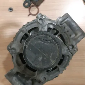 Generator dinamo
