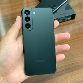 Samsung S22