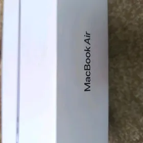 MacBook Air M1 13-inch 2020