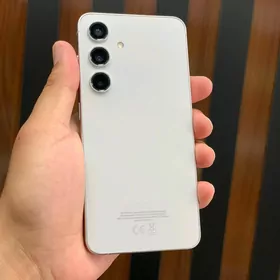 Samsung S24
