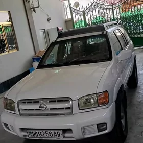 Nissan Pathfinder 2004