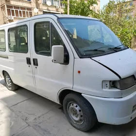 Peugeot 108 1999