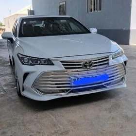 Toyota Avalon 2019