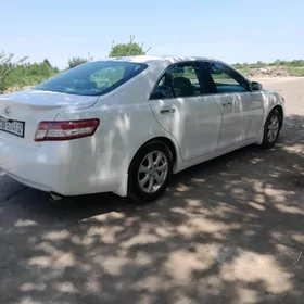 Toyota Camry 2010