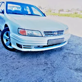 Nissan Cefiro 1994