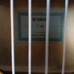 gitara yamaha