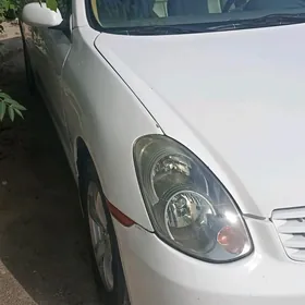 Infiniti G35 2003